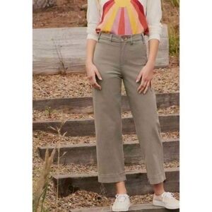 Marine Layer 10 Bridget Crop Wide Leg Pant Green 0111 Dusty Olive woman trouser